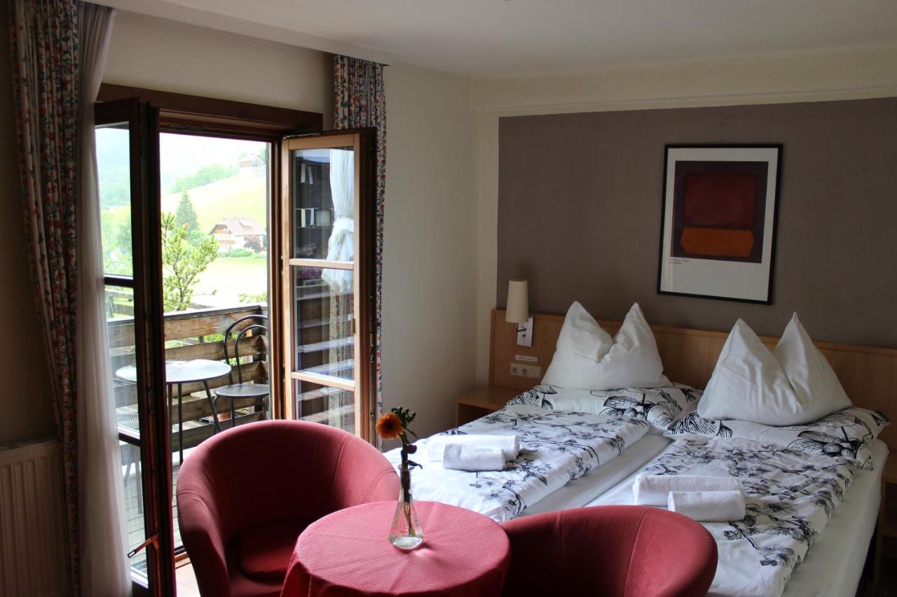 Hotel Alt Kirchheim Bad Kleinkirchheim Esterno foto