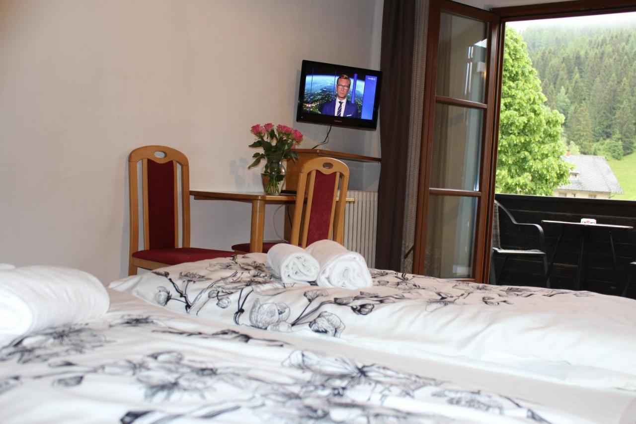 Hotel Alt Kirchheim Bad Kleinkirchheim Esterno foto