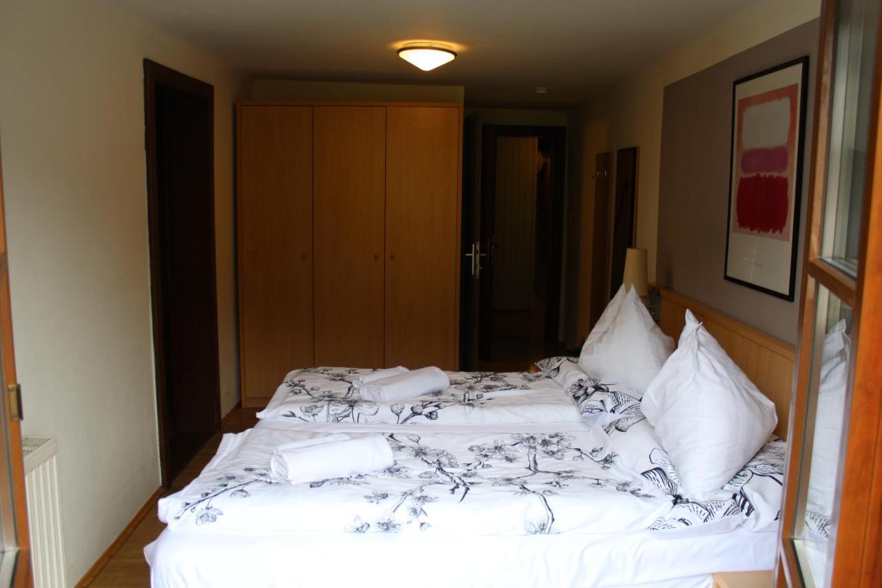 Hotel Alt Kirchheim Bad Kleinkirchheim Esterno foto