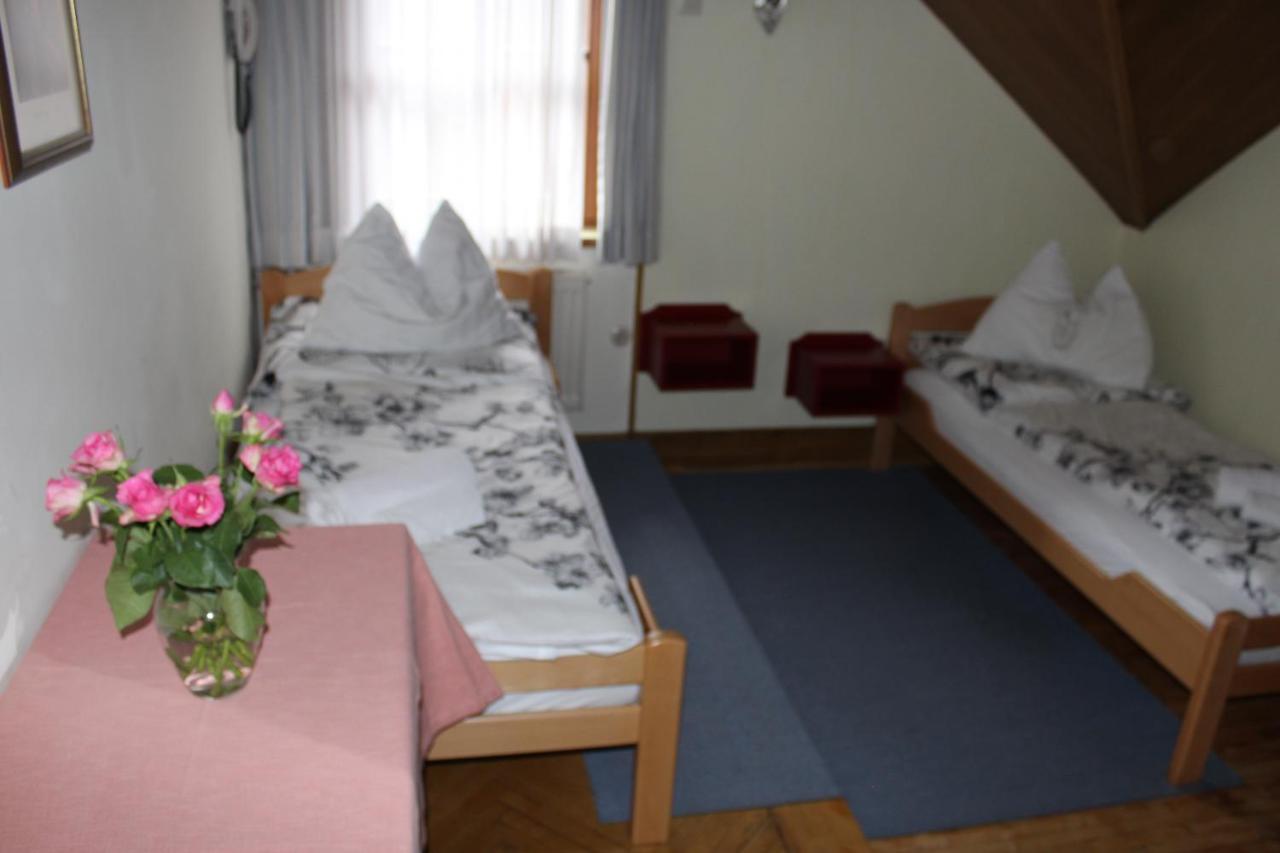 Hotel Alt Kirchheim Bad Kleinkirchheim Esterno foto