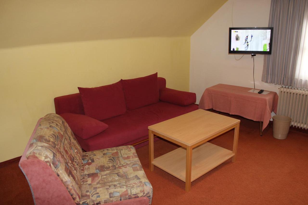 Hotel Alt Kirchheim Bad Kleinkirchheim Esterno foto
