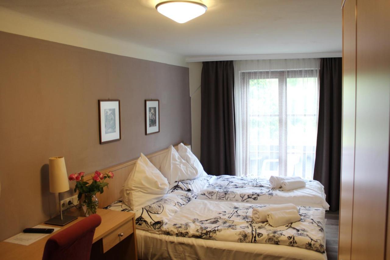 Hotel Alt Kirchheim Bad Kleinkirchheim Esterno foto