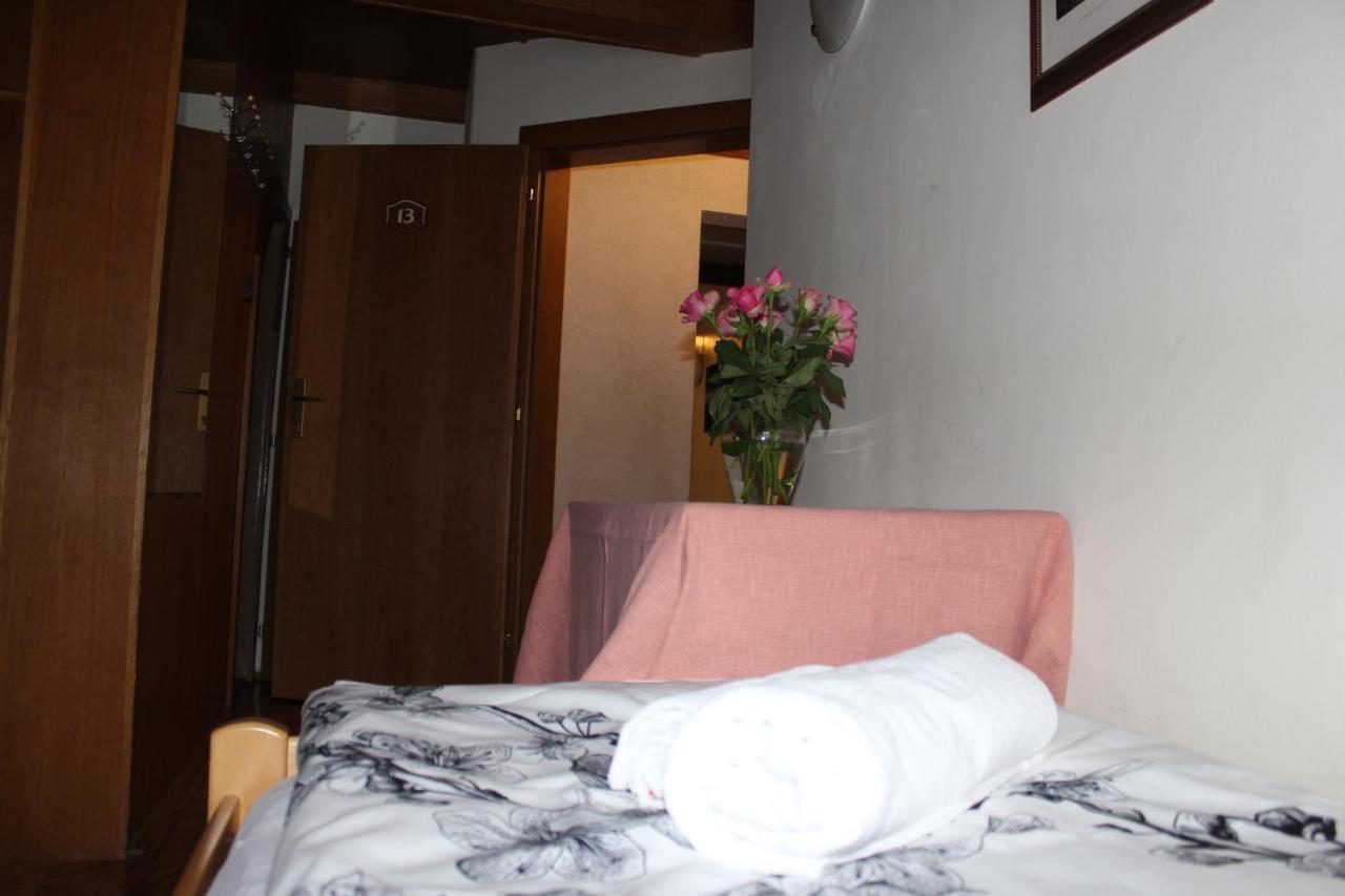 Hotel Alt Kirchheim Bad Kleinkirchheim Esterno foto